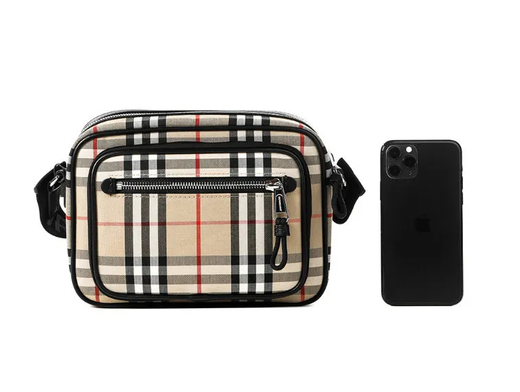 ♦BURBERRY♦ショルダーバッグ☆正規品-BRAND OFF