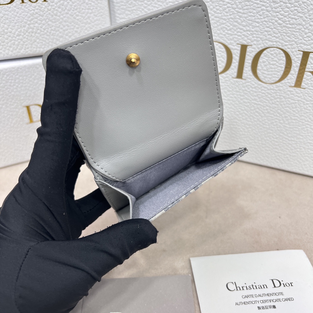 【限定】DIOR❤️30 Montaigneショートウォレット 免税-BRAND OFF