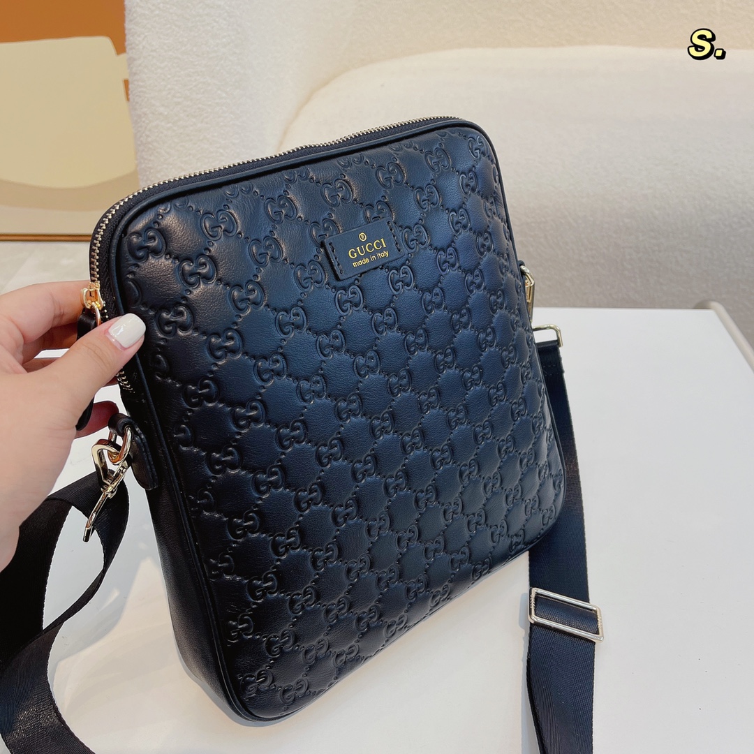 GUCCI（グッチ）クロスボディバッグ 25*5*27cm-BRAND OFF