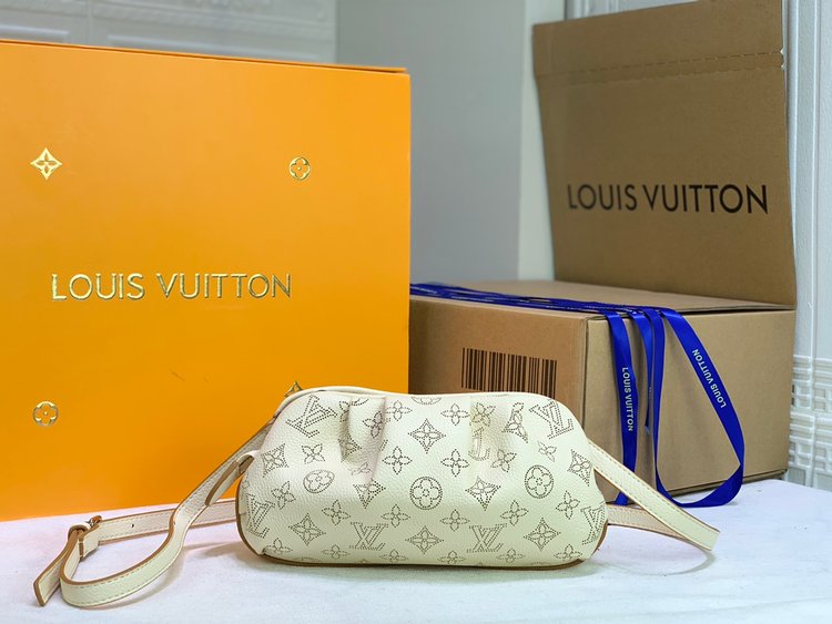 LOUIS VUITTON トートバッグ&ハンドバッグ M80093 23 x 12.5 x 5 cm-BRAND OFF