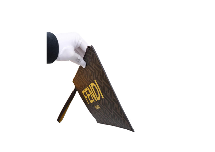 【 FENDI 公式 旗艦店】フェンディ クラッチバッグ 当日出荷 好評に付き再入荷！ 黒 30*20*1CM-BRAND OFF
