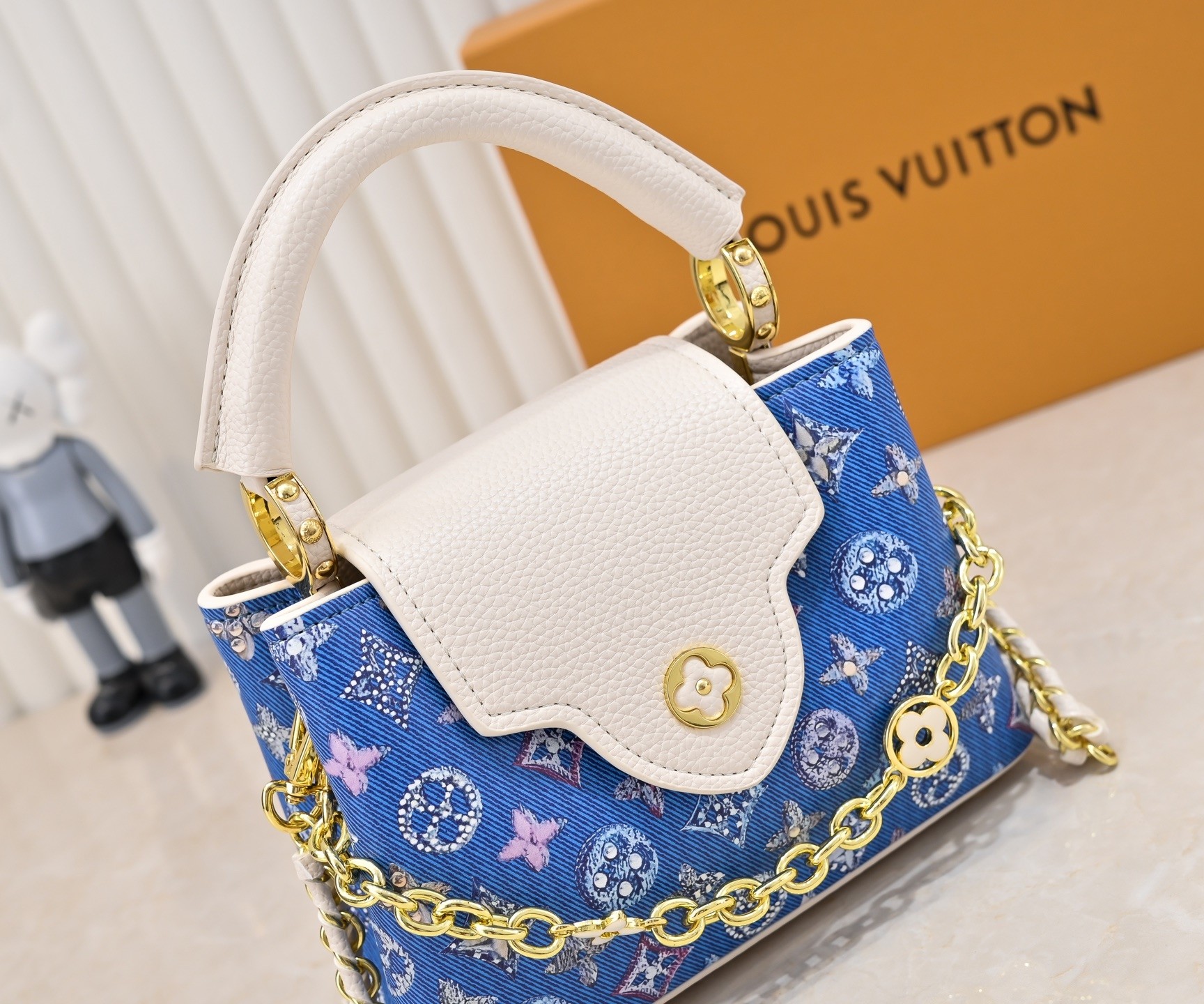 【LOUIS VUITTON旗艦店】ルイヴィトン CAPUCINES ハンドバッグ M12947-BRAND OFF