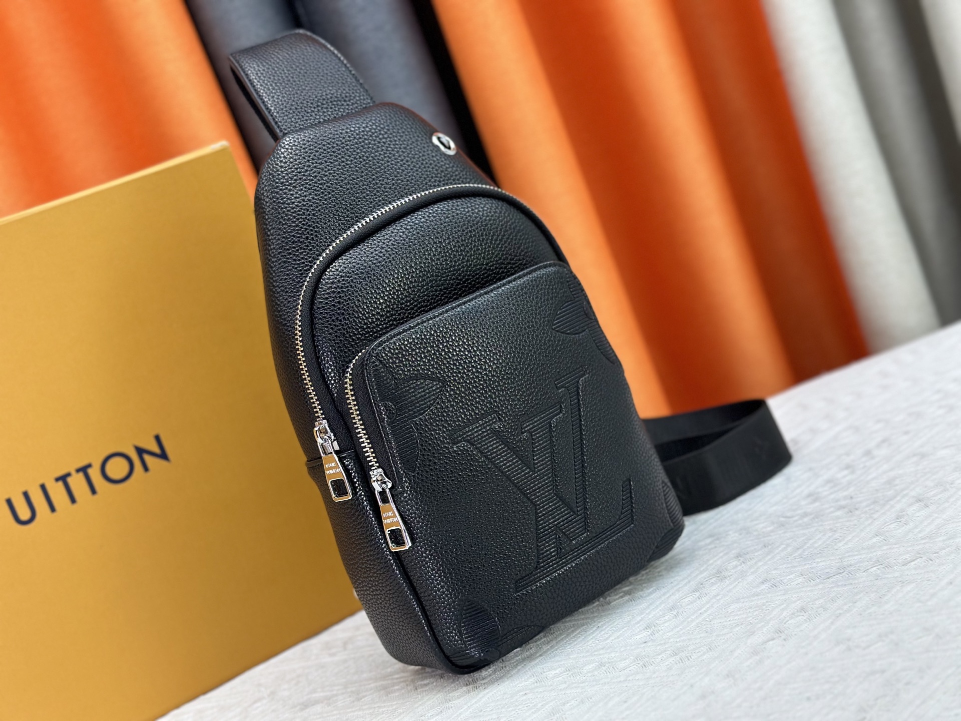 LOUIS VUITTON（ルイヴィトン）LV チェストバッグ M46344-BRAND OFF