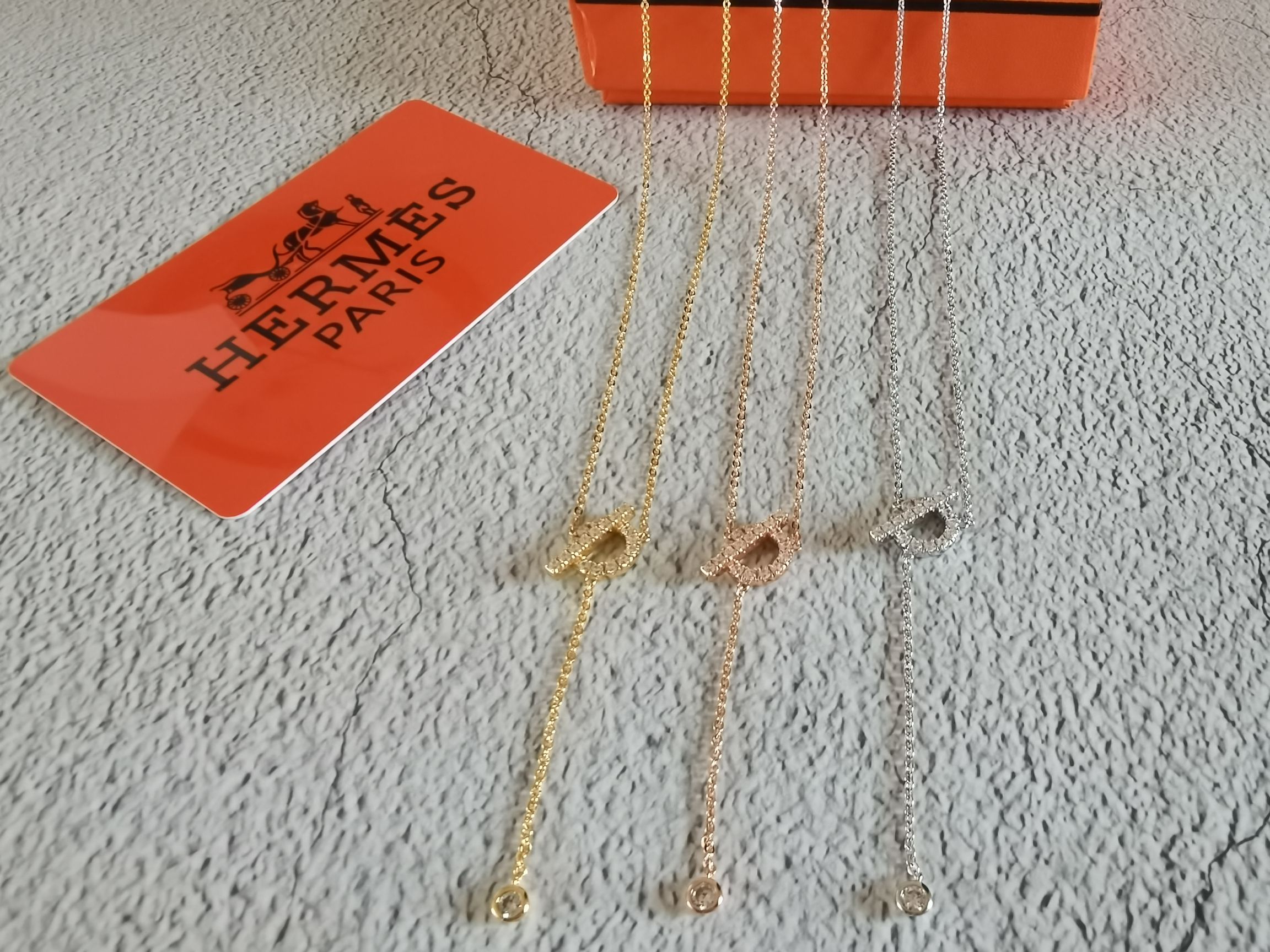 【HERMES 】ネックレス、新しいネックレス万能シンプルファッションオーナメント-BRAND OFF