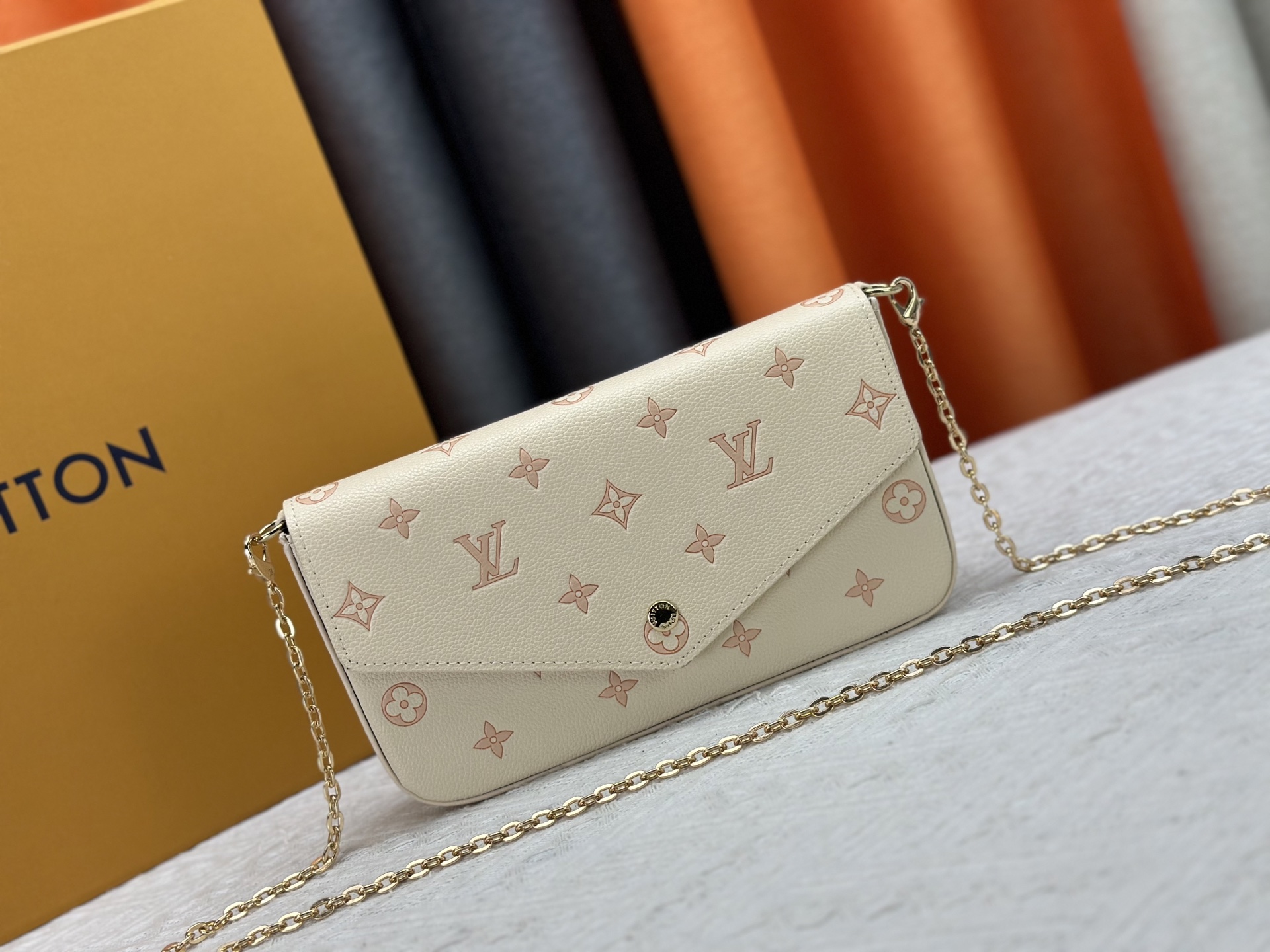 LOUIS VUITTON（ルイヴィトン）Pochette Félicie チェーンバッグ M14968-BRAND OFF