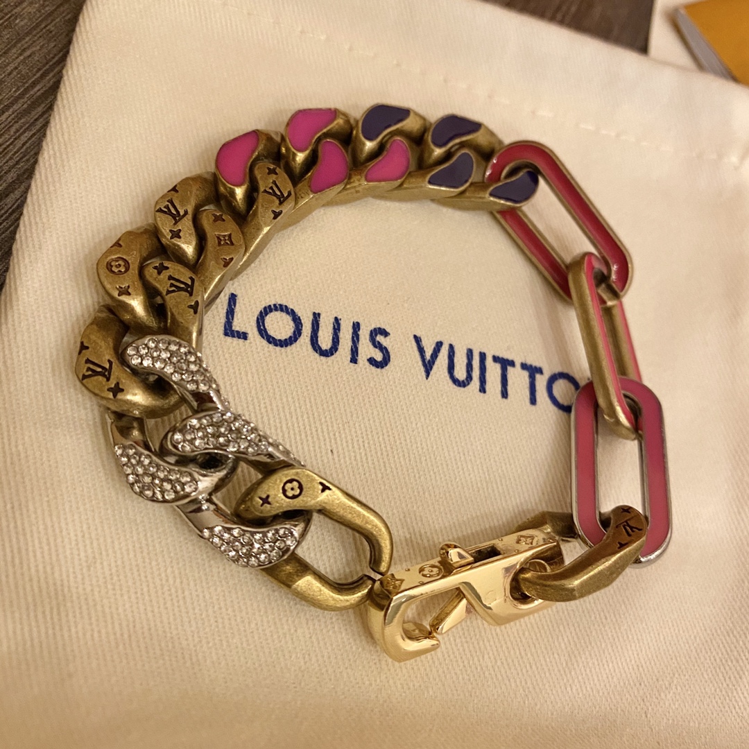 LOUIS VUITTON（ルイヴィトン）チェーンブレスレット-BRAND OFF