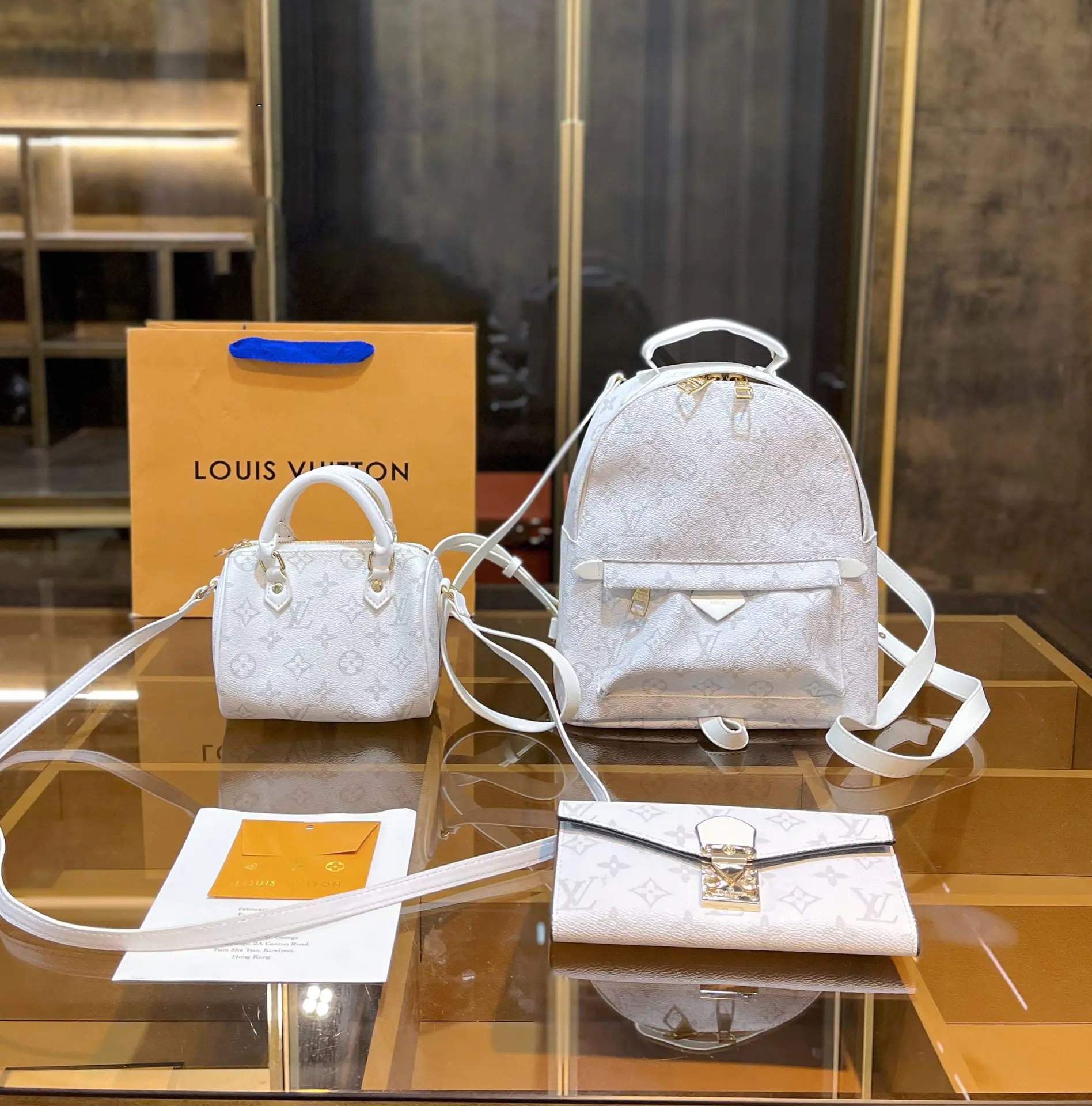 【すぐ届く】ルイヴィトン☆定番人気☆LOUISVUITTON 3点セット お得-BRAND OFF