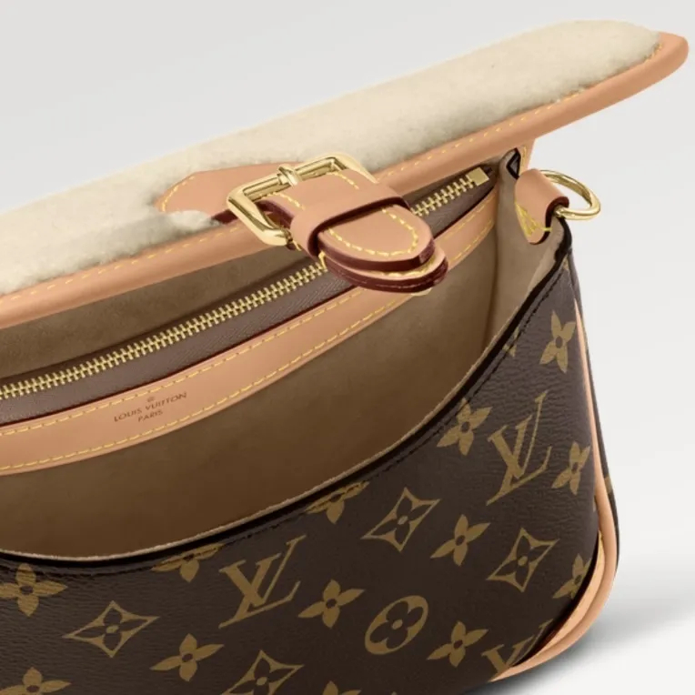 LOUIS VUITTON ★ ギフト◎ ショルダーバッグ ディアヌ もこもこ M46317-BRAND OFF
