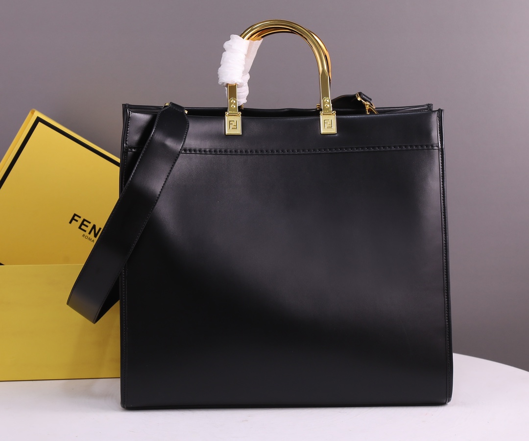 FENDI（フェンディ） ハンドバッグ41X29.5X16CM-BRAND OFF