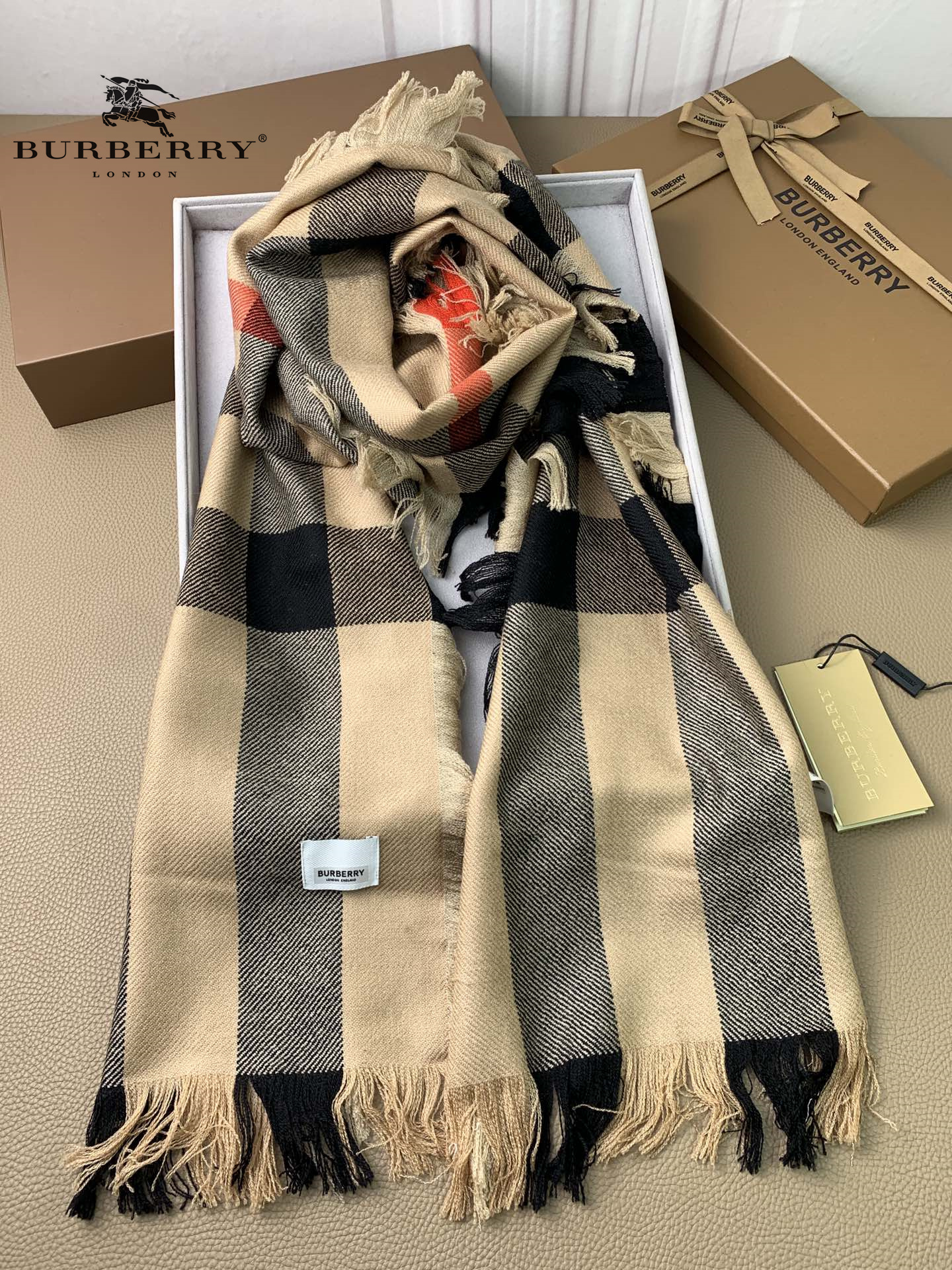 【2026】【BURBERRY  バーバリー】オートクチュール ファッション トランジショナル カラー ロング ビアード スカーフ35*240CM-BRAND OFF