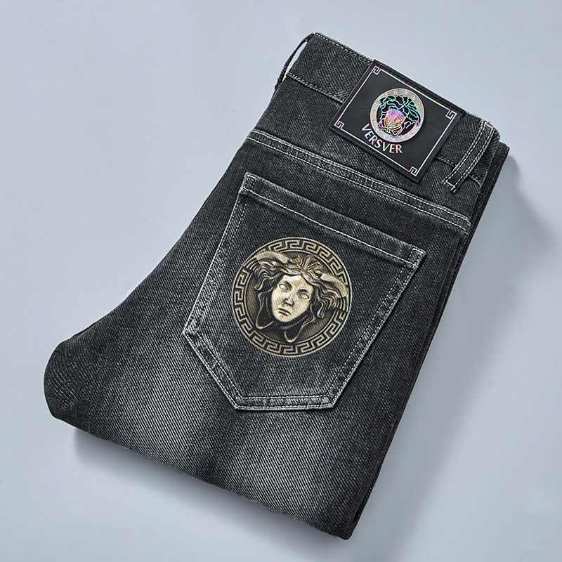 【VERSACE公式旗艦店】ご好評に付き再入荷！！-BRAND OFF