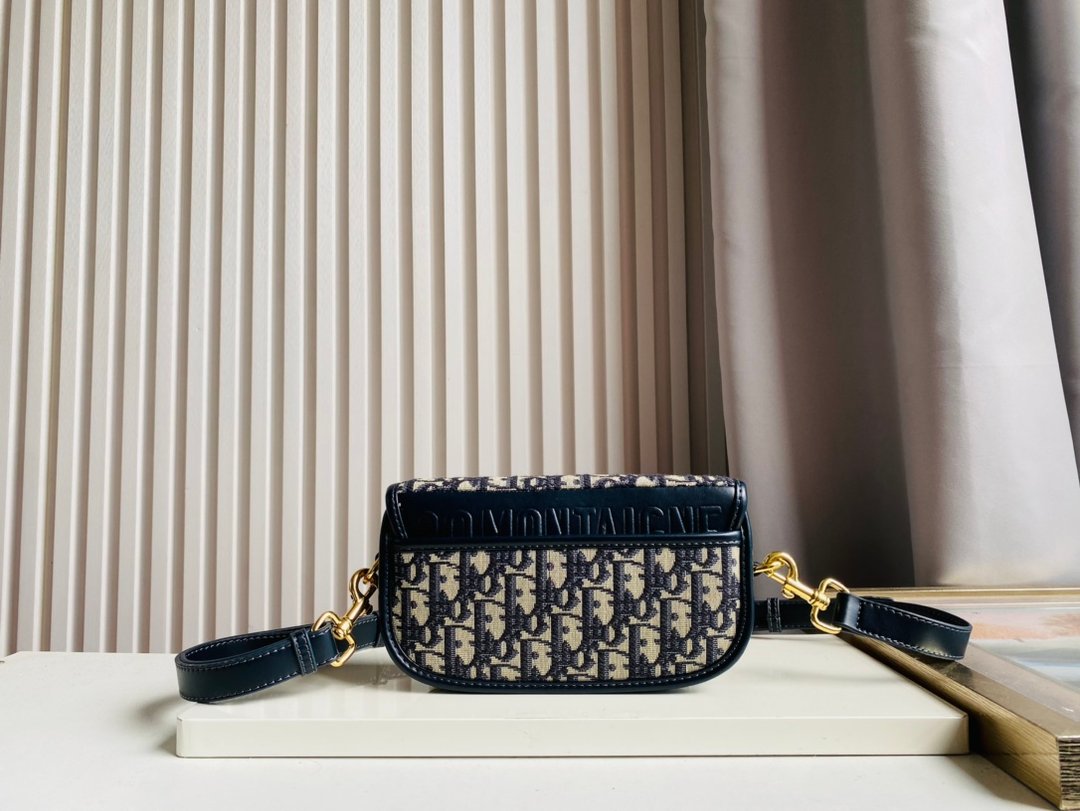 Christian Dior 【ディオール】Bobby ショルダーバッグ21x12x5cm-BRAND OFF