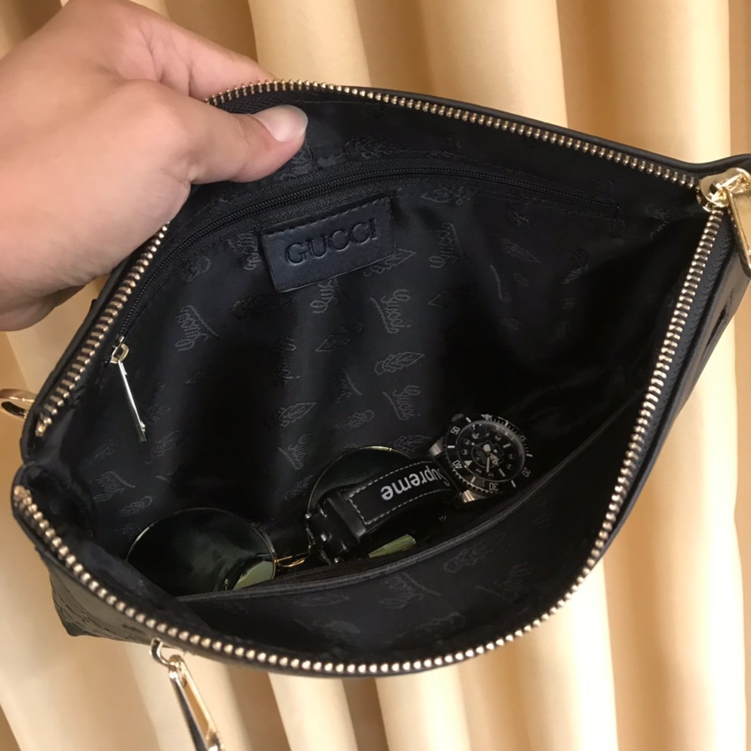 Gucci（グッチ）クラッチバッグ 28x19x3cm-BRAND OFF