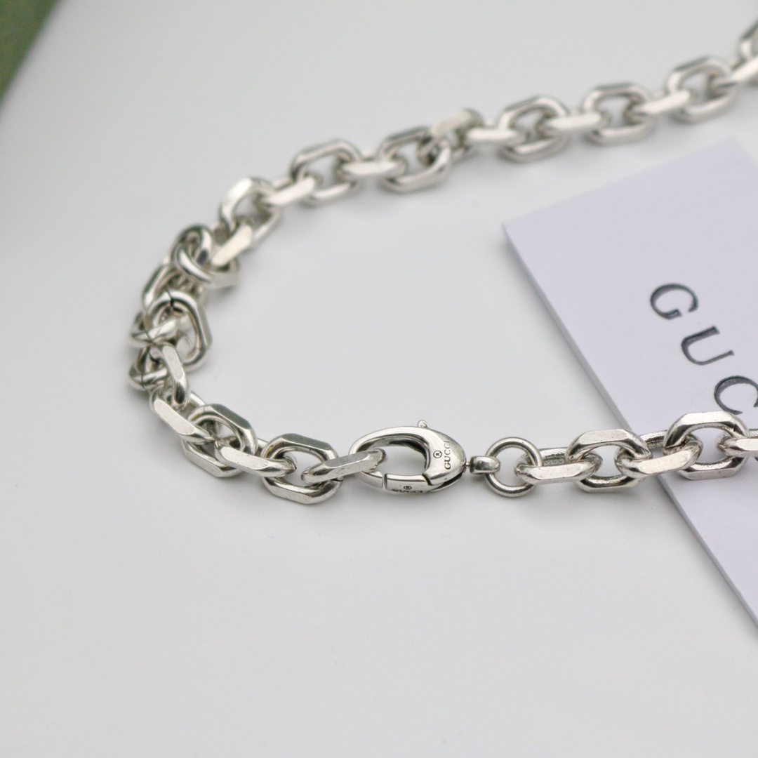 GUCCI インターロッキングG ネックレス-BRAND OFF