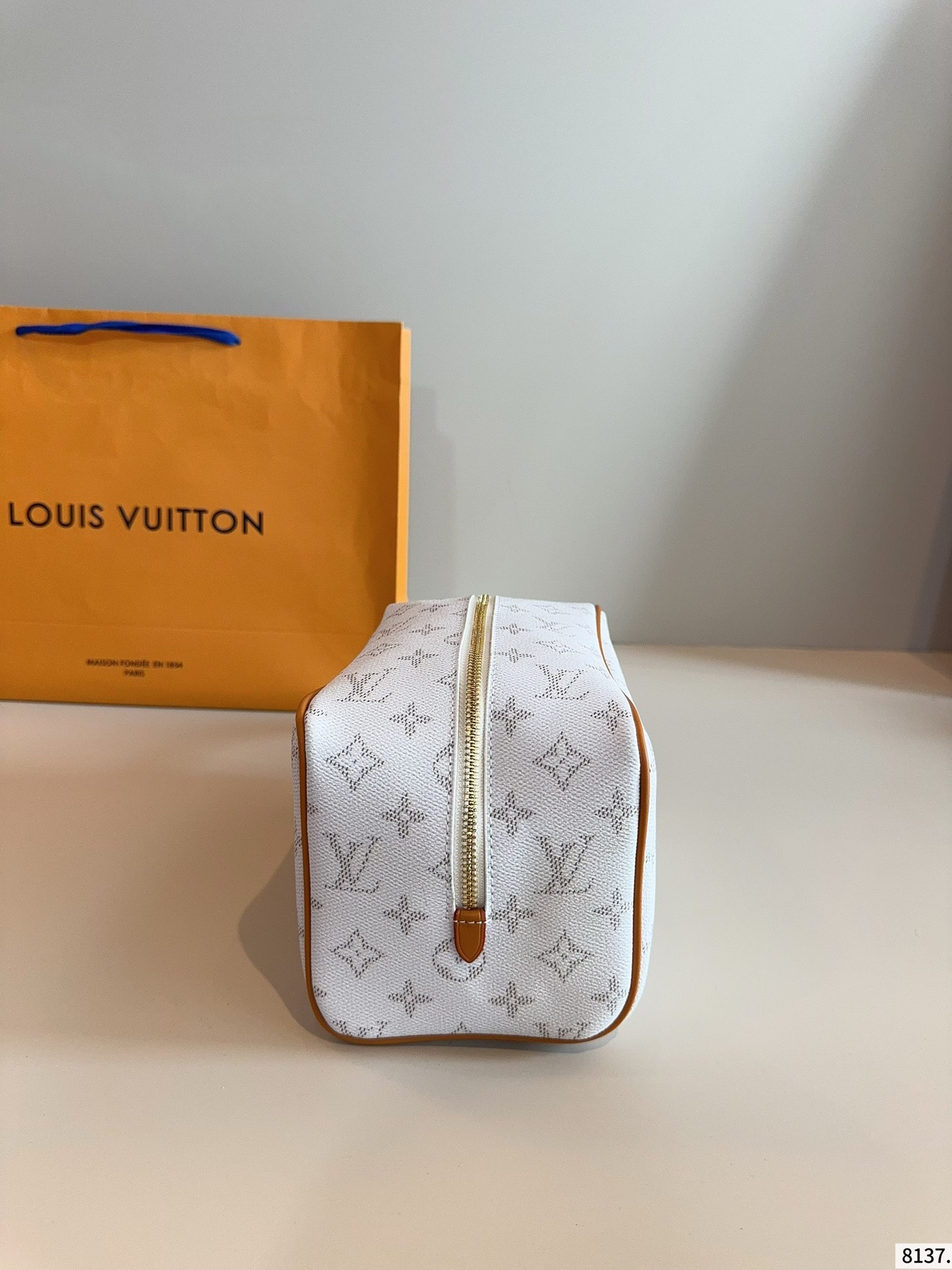 LOUIS VUITTON ルイヴィトン CHRISTOPHER 新型トイレタリーバッグ-BRAND OFF