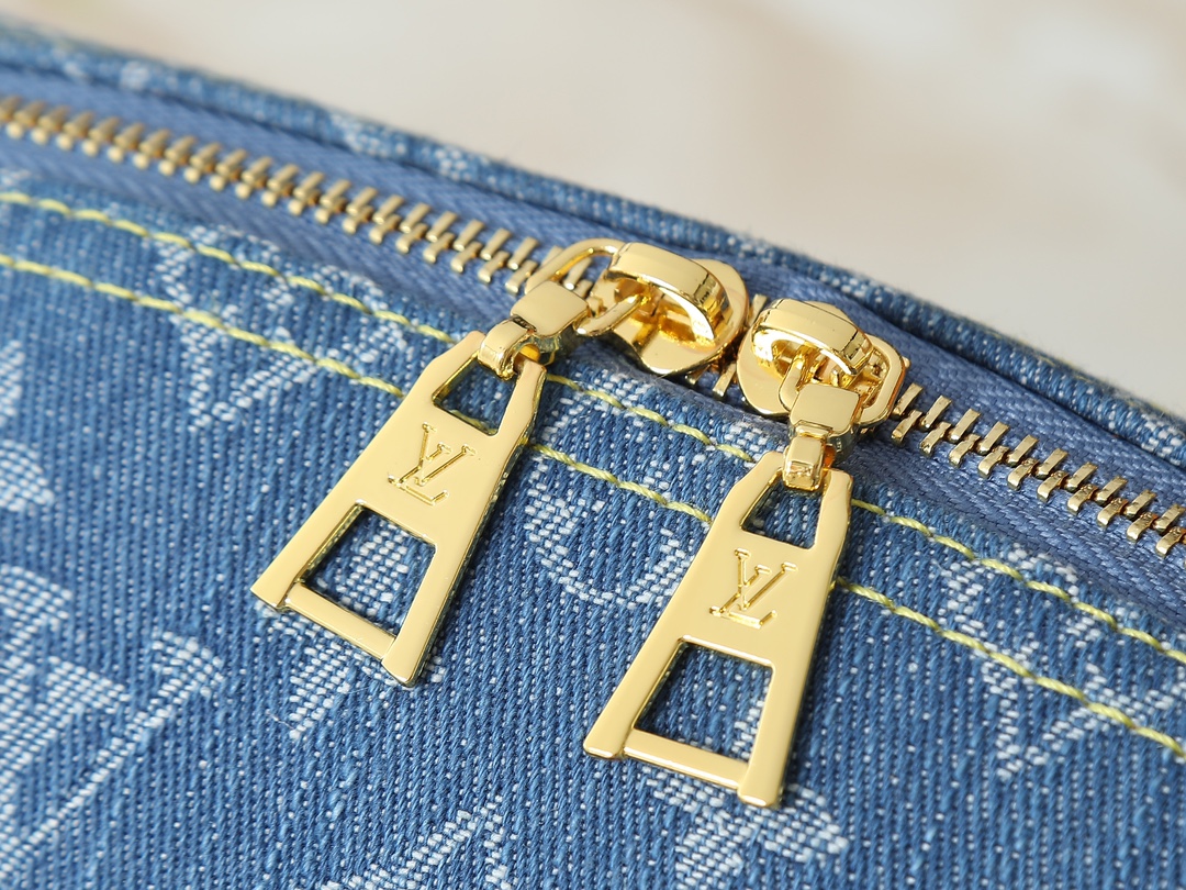LOUIS VUITTON ルイヴィトン DENIM 化粧ポーチ M24317-BRAND OFF