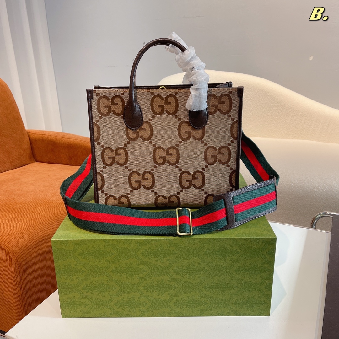 GUCCI（グッチ） ショルダーバッグ 31cm*14cm*26cm-BRAND OFF