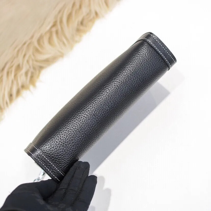 【HERMES 公式旗艦店】エルメス クラッチバッグ 当日出荷 好評に付き再入荷！26*16*4CM-BRAND OFF