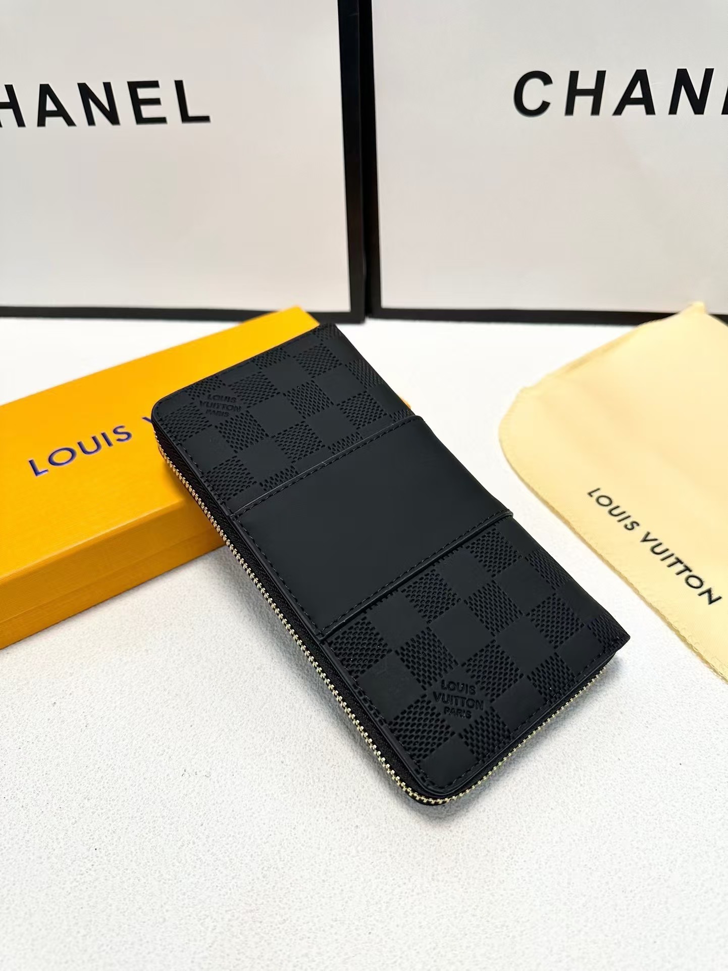 Louis Vuitton (ルイ・ヴィトン) 財布 19*10*2.5cm-BRAND OFF