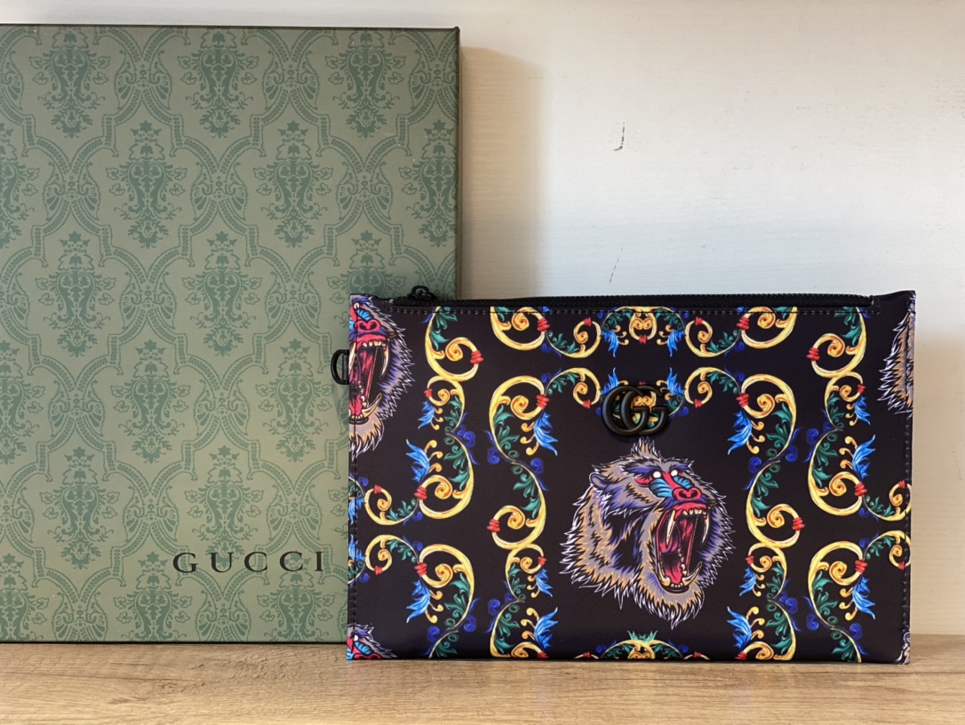 Gucci（グッチ）クラッチバッグ 29x18x3cm-BRAND OFF