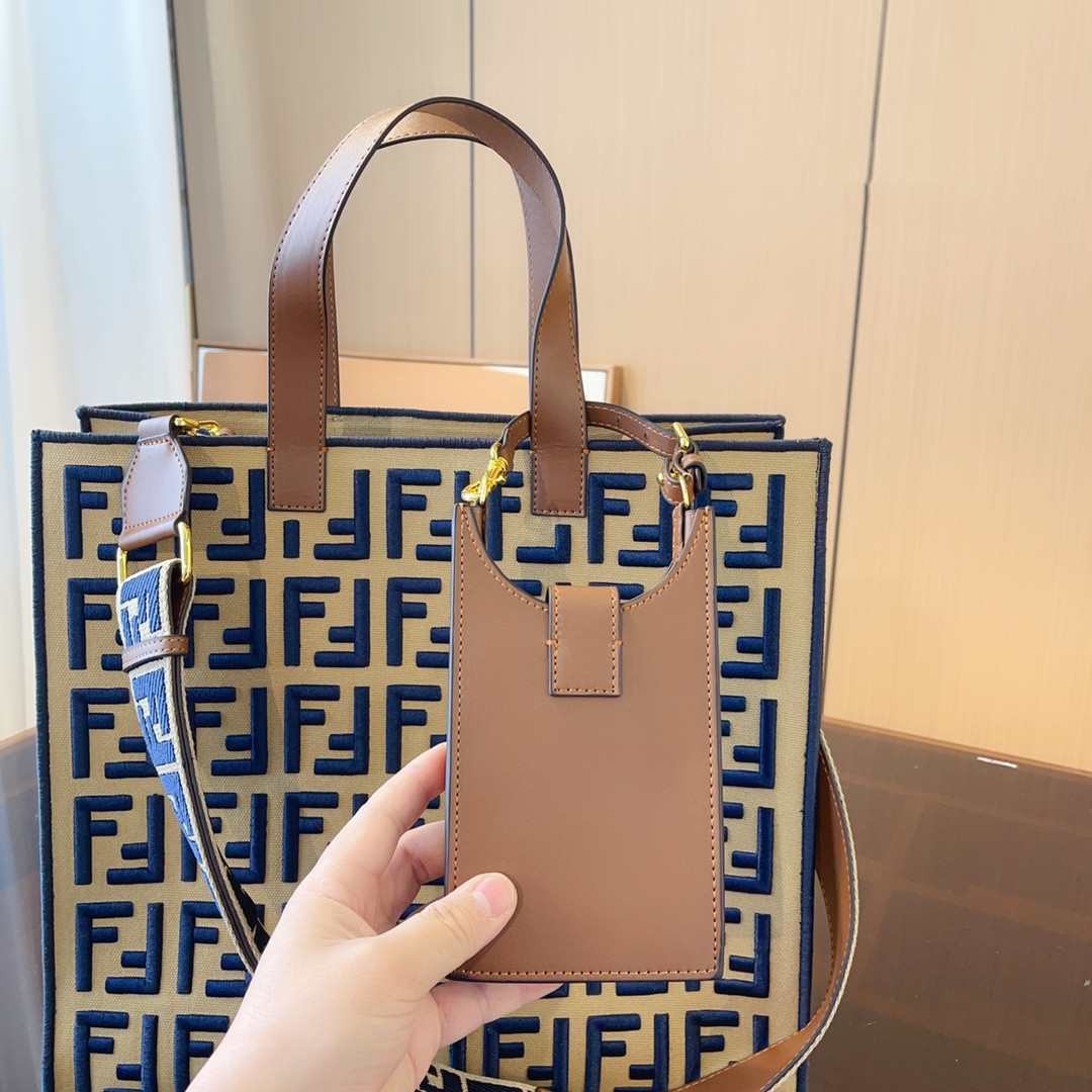【FENDI 公式旗艦店】フェンディ ハンドバッグ 当日出荷 好評に付き再入荷！37*18*33CM-BRAND OFF
