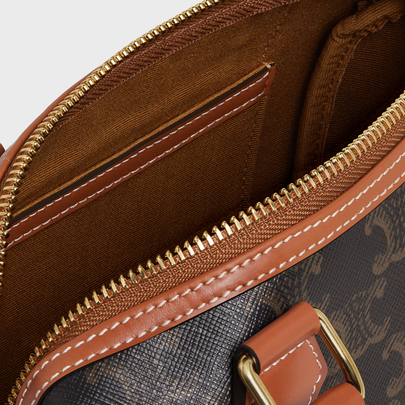 すぐ届く◆大人気【CELINE】スモールボストン　トリオンフ-BRAND OFF