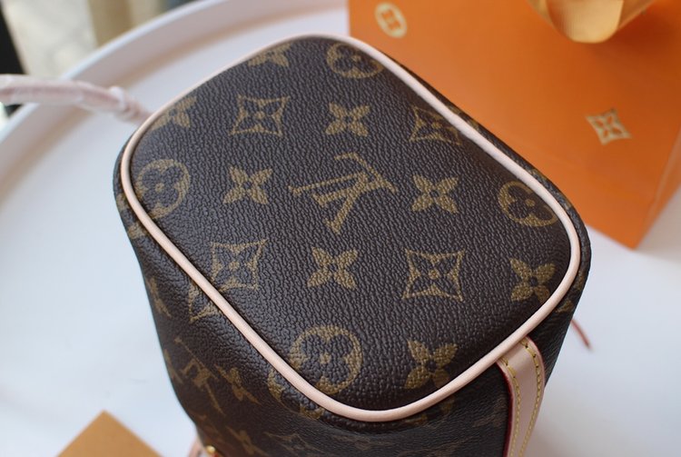 Louis Vuitton ルイヴィトン NANO NOE M41346 ショルダーバッグ 13x15x9-BRAND OFF