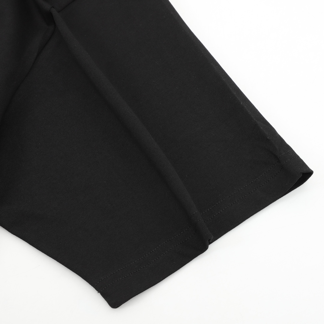 【2026】【BALENCIAGA  公式旗艦店】バレンシアガ  Tシャツ ご好評に付き再入荷！-BRAND OFF