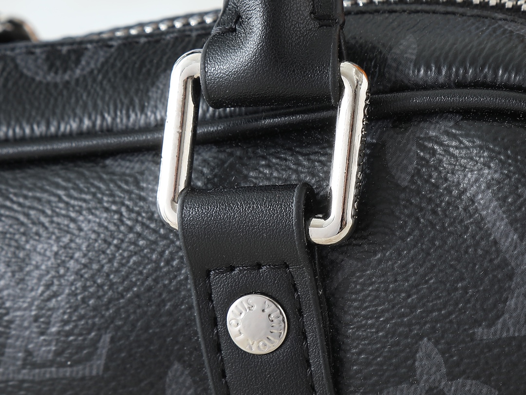 LOUIS VUITTON ルイヴィトン Nano Porte Documents Voyage M82770-BRAND OFF