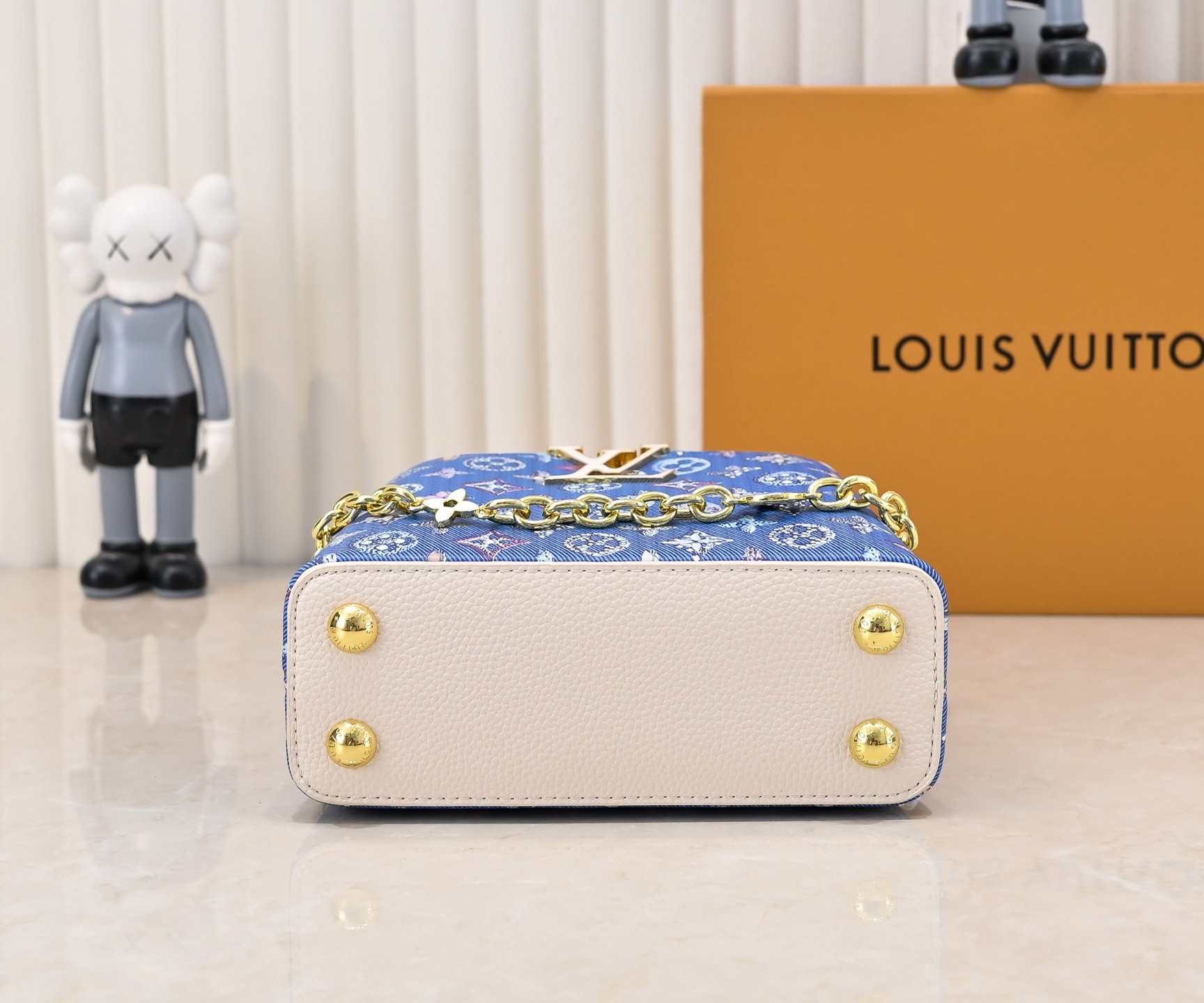 【LOUIS VUITTON旗艦店】ルイヴィトン CAPUCINES ハンドバッグ M12947-BRAND OFF