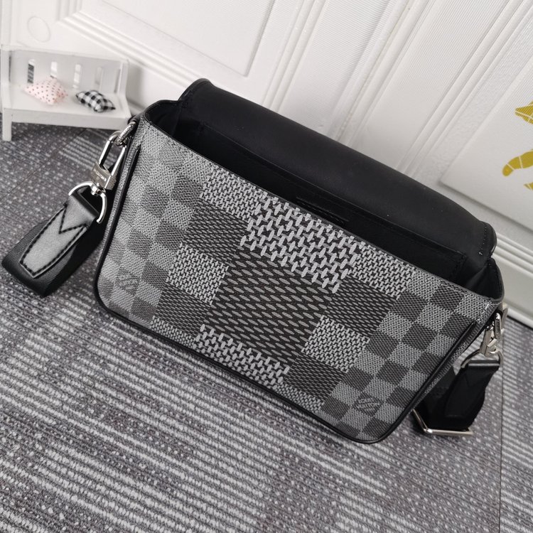 Louis Vuitton （ルイヴィトン） メッセンジャーバッグ 23.5x14x5cm-BRAND OFF