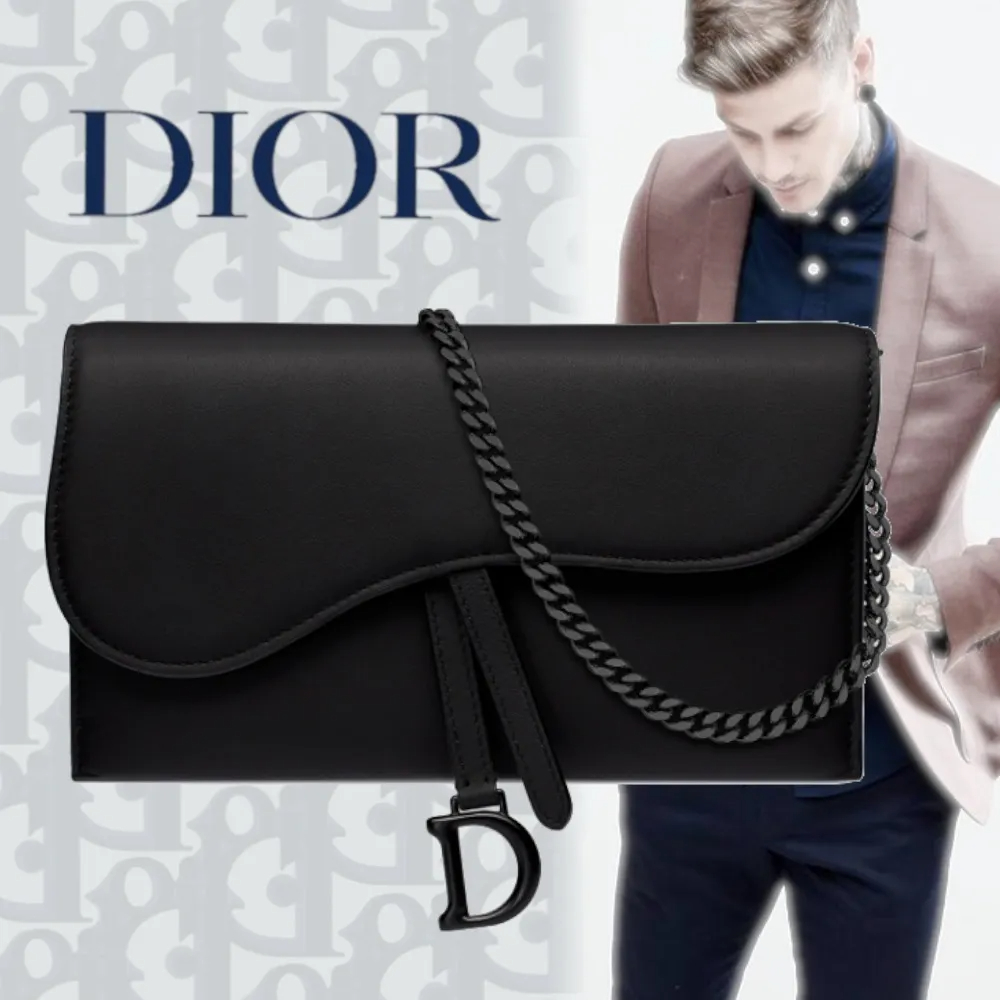 ♯注目【CHRISTIAN DIOR】今旬のウルトラマット☆SADDLE WALLET-BRAND OFF