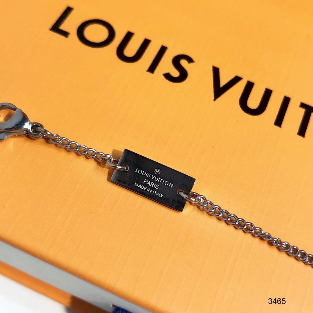 Louis Vuitton（ルイヴィトン）MONOGRAM ネックレス M62484-BRAND OFF