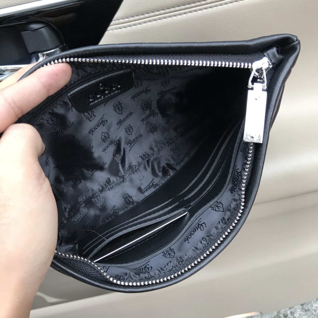 Gucci（グッチ）クラッチバッグ 28x18x3cm-BRAND OFF