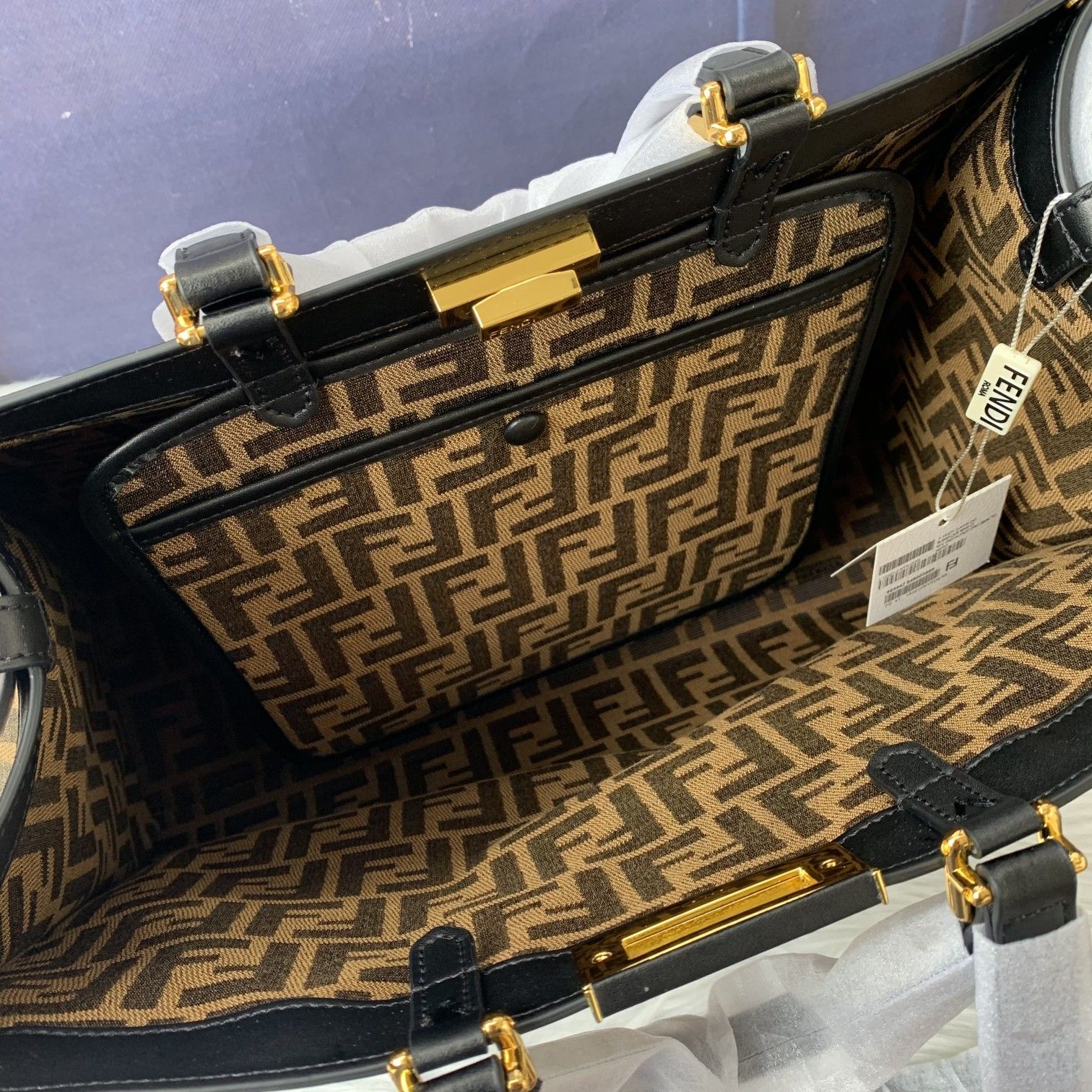 FENDI（フェンディ） ハンドバッグ41X29.5X16CM-BRAND OFF