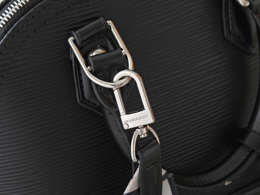 LOUIS VUITTON（ルイヴィトン）Alma BB クロスボディバッグ-BRAND OFF