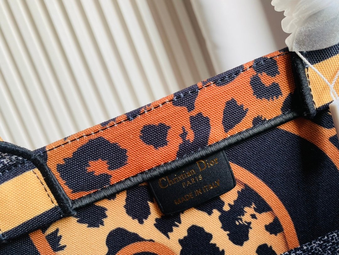 Christian Dior 【ディオール】トートバッグ 36cm-BRAND OFF