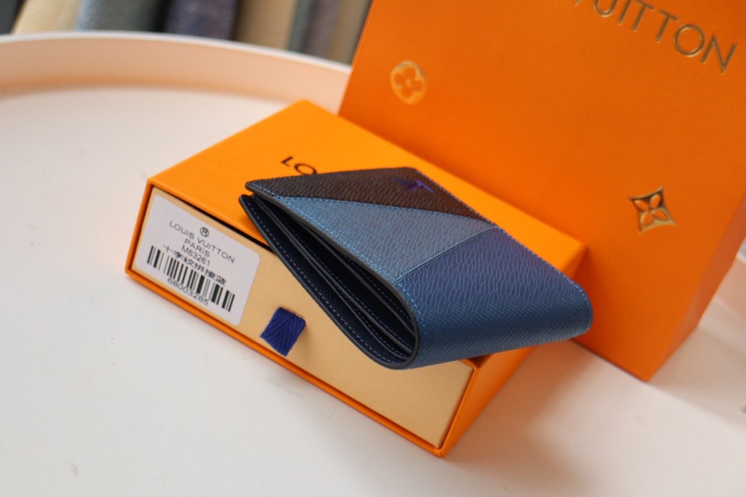 Louis Vuitton (ルイ・ヴィトン) 財布 11x9x2 cm-BRAND OFF