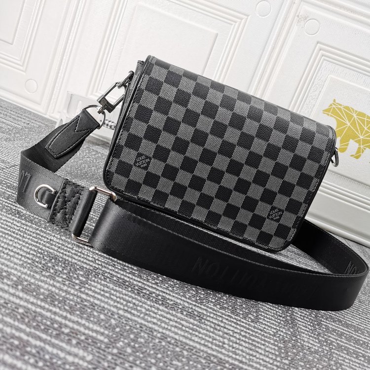 Louis Vuitton （ルイヴィトン） メッセンジャーバッグ 23.5x14x5cm-BRAND OFF