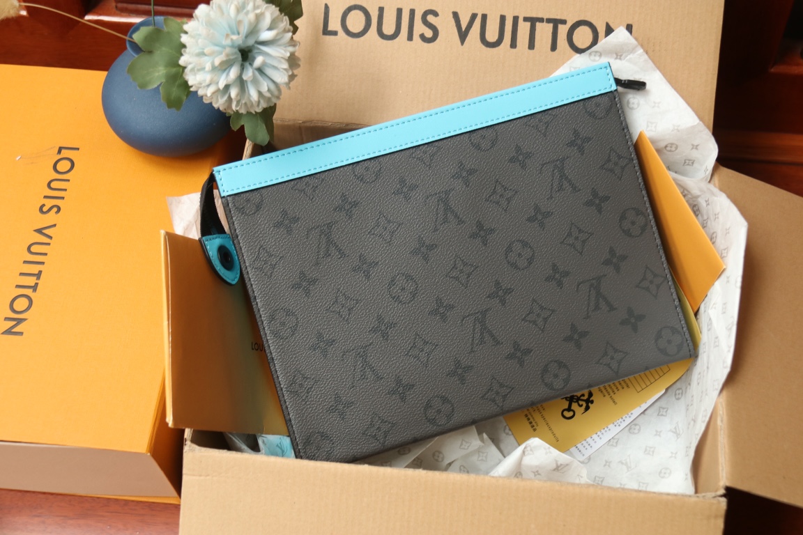 LOUIS VUITTON（ルイヴィトン）Pochette Voyage クラッチバッグ M11466-BRAND OFF