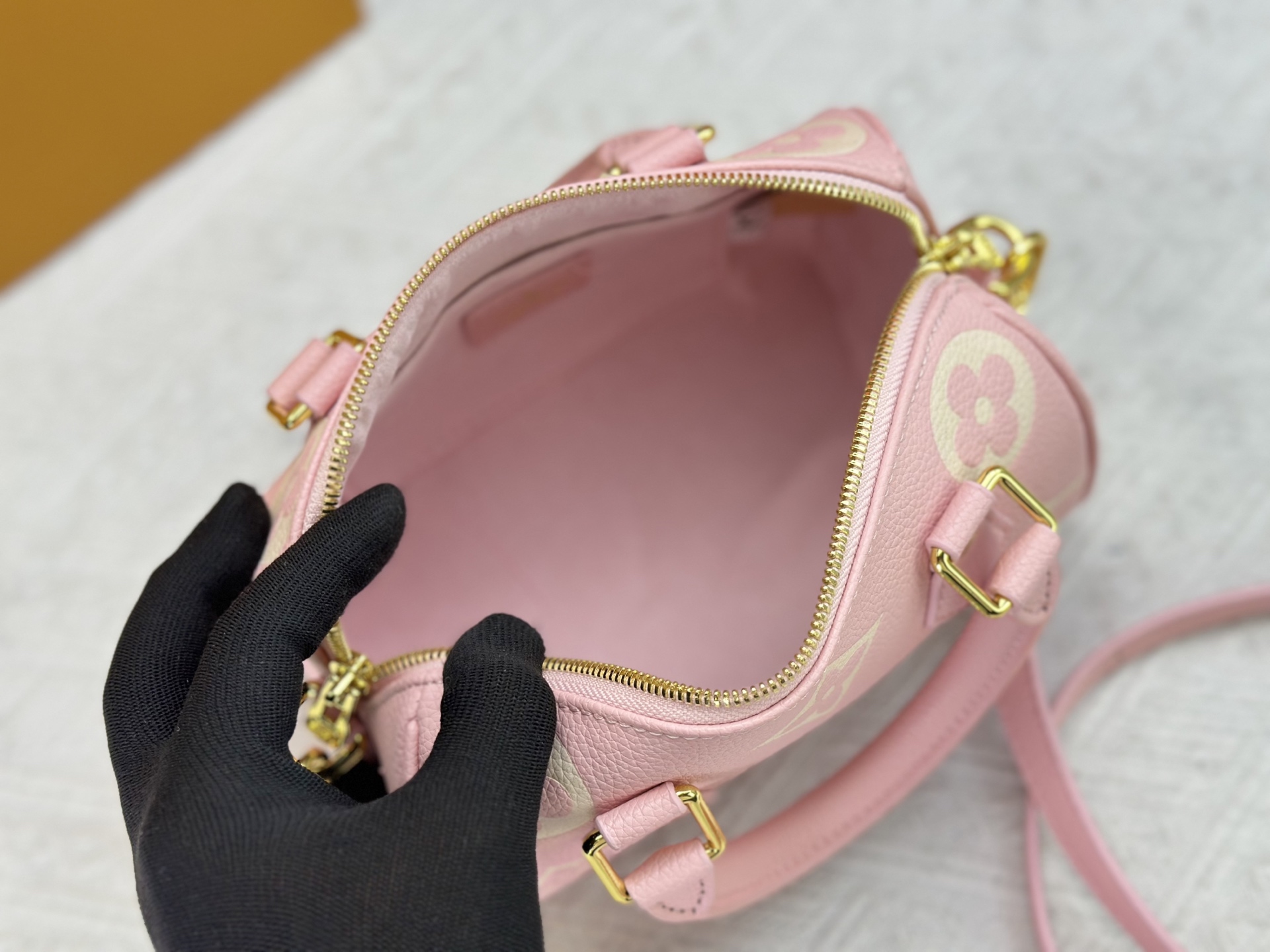 LOUIS VUITTON ルイヴィトン Speedy 20 ショルダーバッグ M14226-BRAND OFF