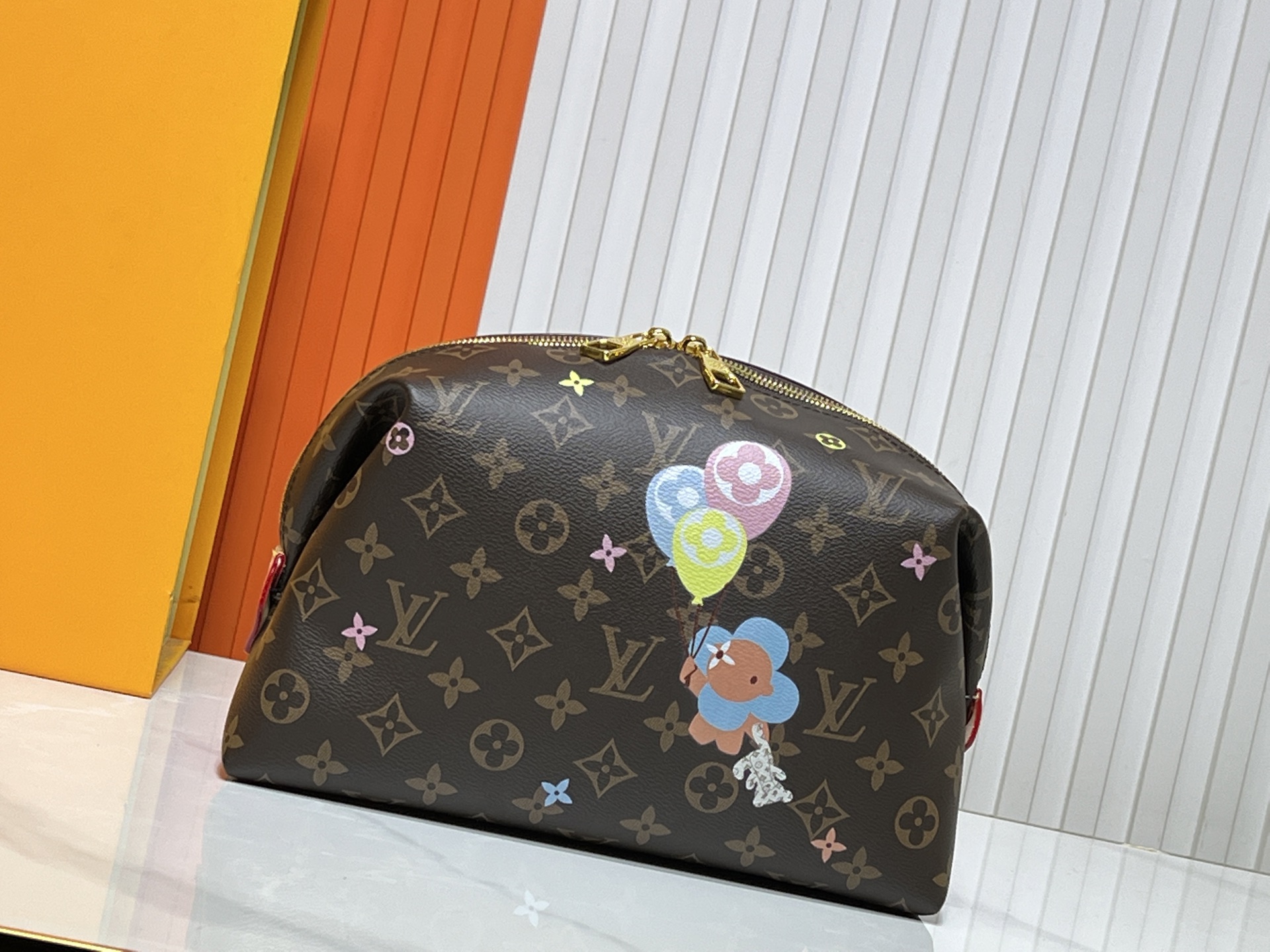 LOUIS VUITTON ルイヴィトン 化粧ポーチ クラッチバッグ M14891-BRAND OFF