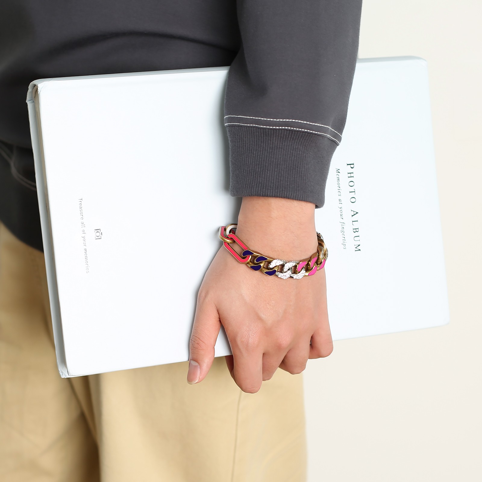 LOUIS VUITTON（ルイヴィトン）チェーンブレスレット-BRAND OFF