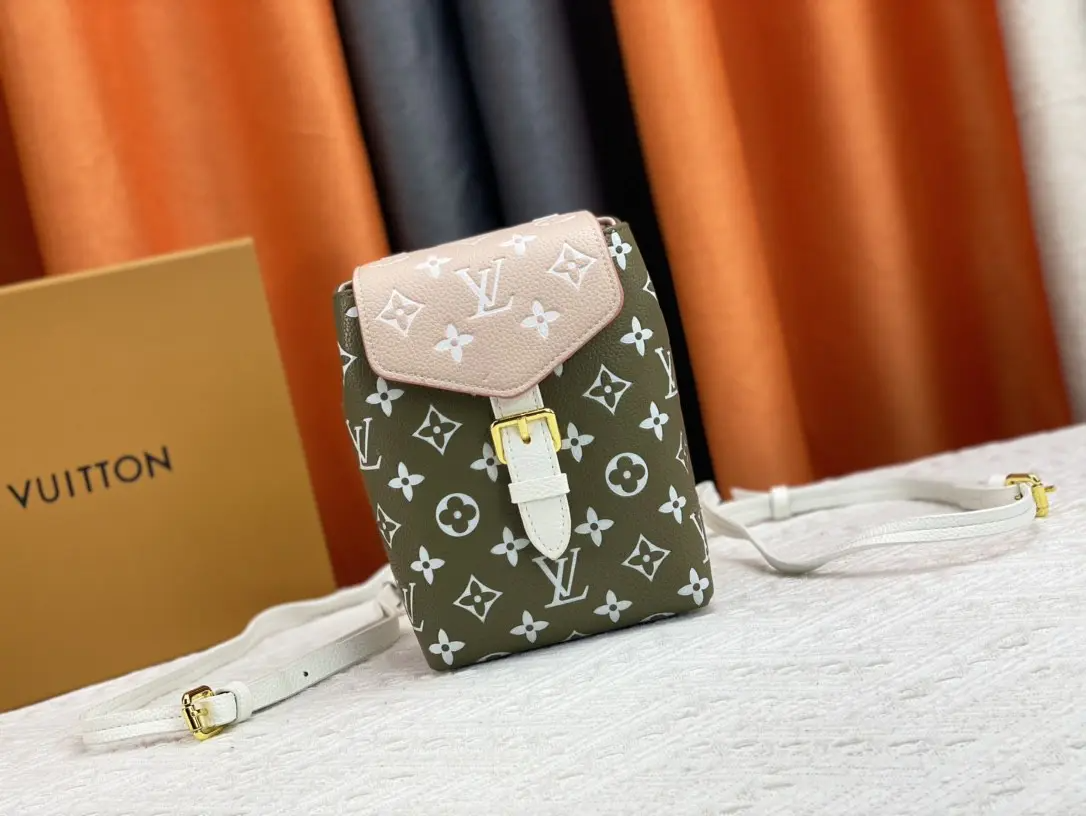 Louis Vuitton◇新しい小さなバックパックが発売されました M80738 80783 45764 81353-BRAND OFF
