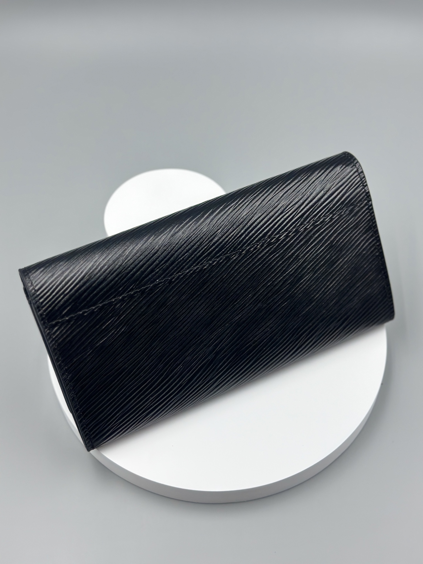 LOUIS VUITTON ルイヴィトン LV Twist 財布 シルバー金具 M61179-BRAND OFF