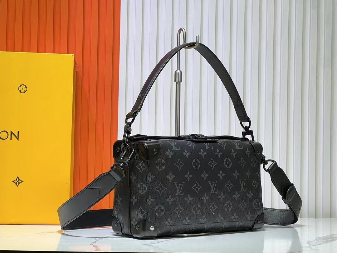 【LOUIS VUITTON旗艦店】ルイ・ヴィトン★SOUL TRUNK M11744★29*17.5*10CM-BRAND OFF