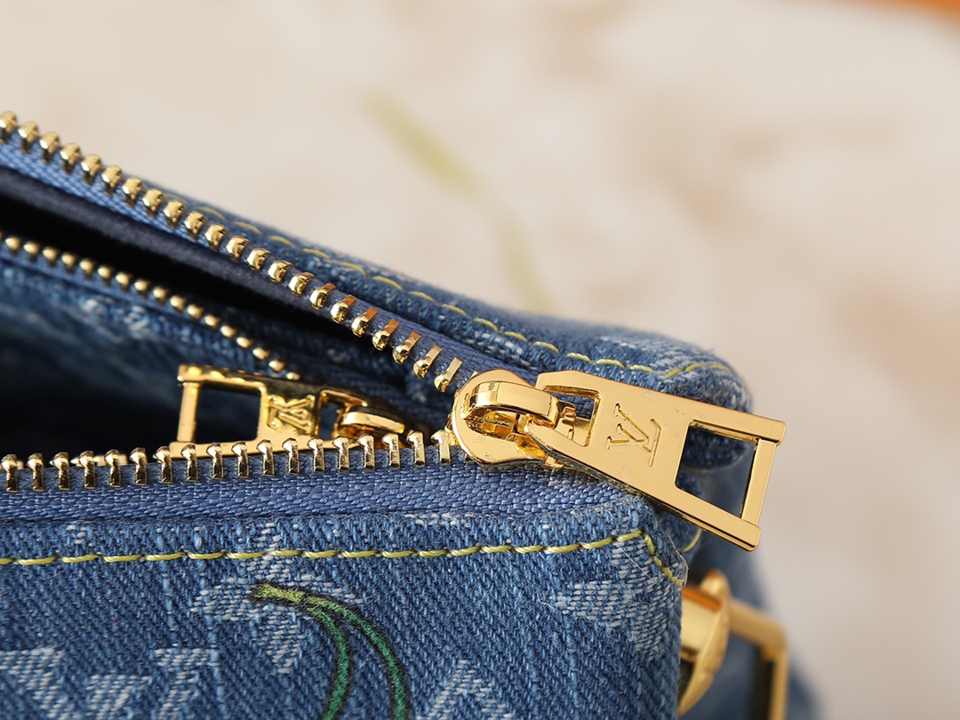 LOUIS VUITTON ルイヴィトン Coussin ショルダーバッグ M14978-BRAND OFF