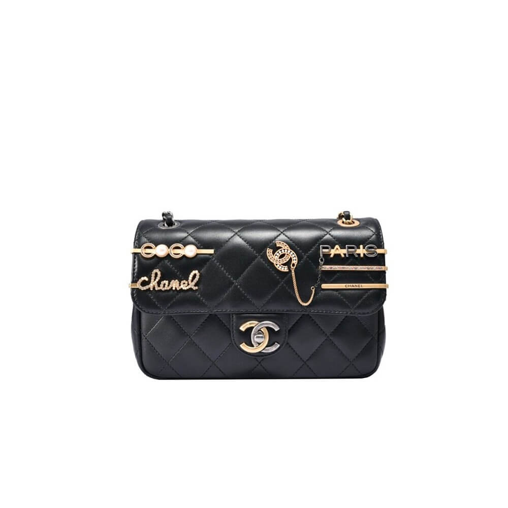 【入手困難】25ans雑誌掲載！中条あやみ愛用Chanel Pearls Charms Mini Flap Bag AS2978-BRAND OFF
