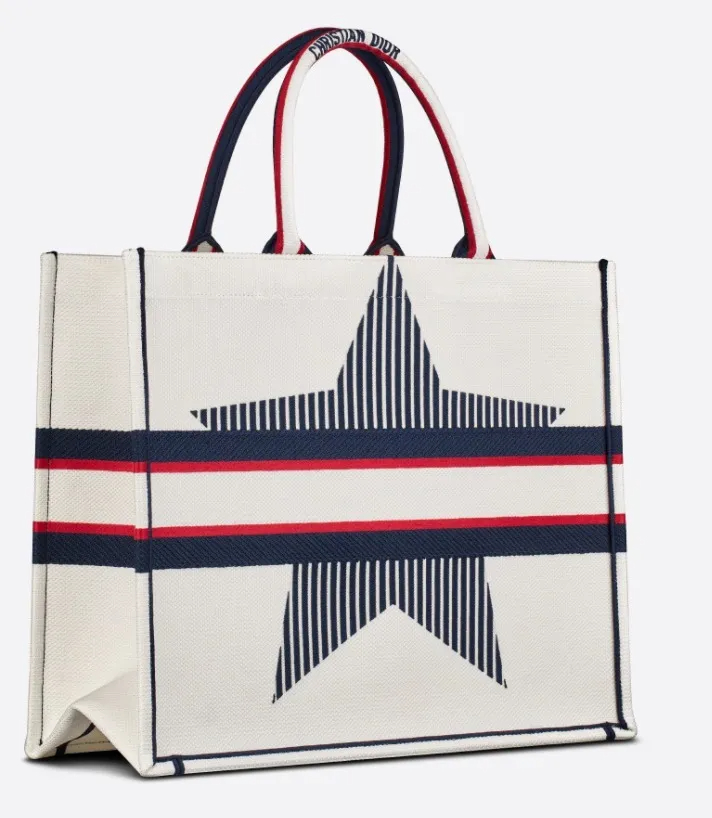 【DIOR】スターが際立つモダンカラー☆DIORALPS DIOR BOOK TOTE SE_M941-BRAND OFF