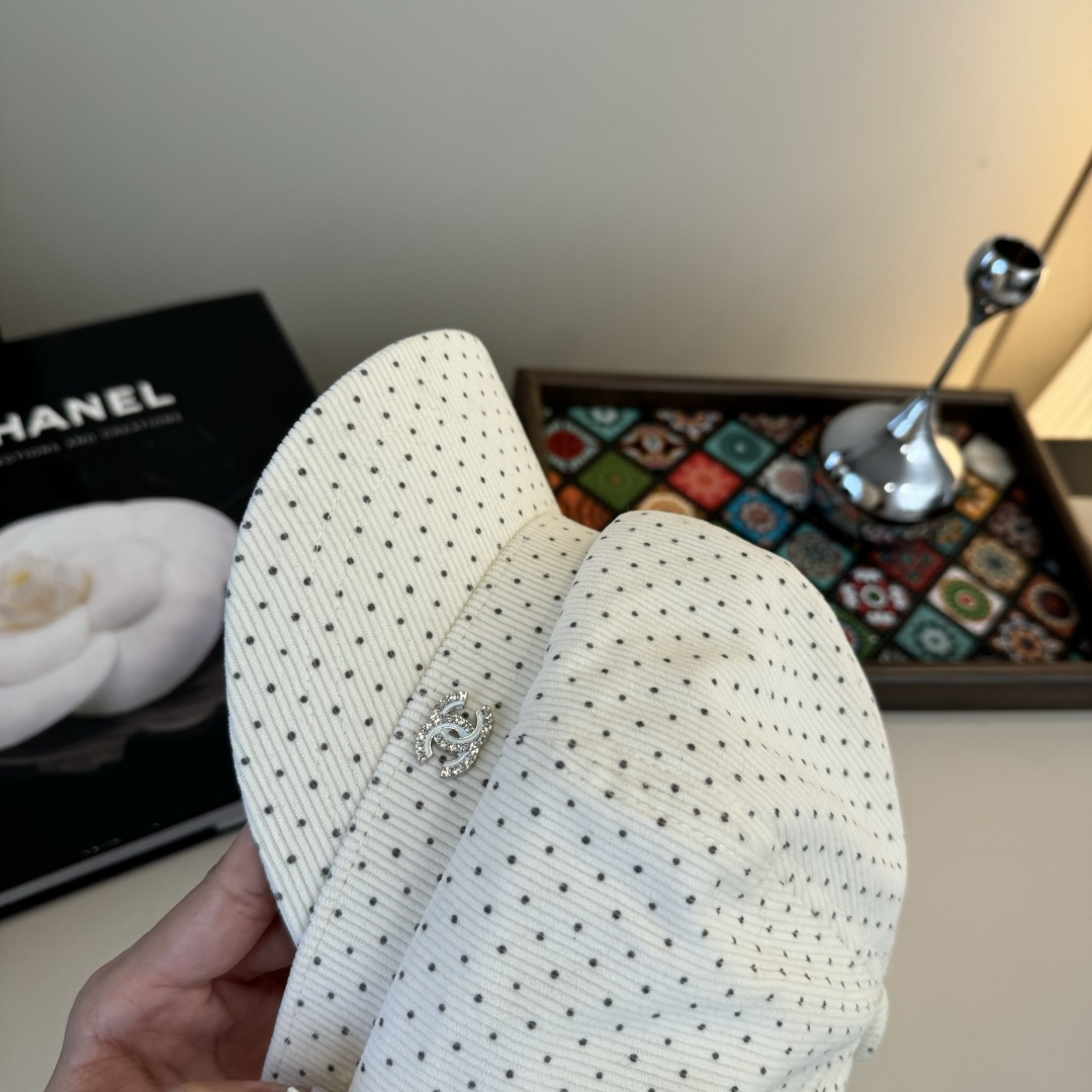 【CHANEL公式旗艦店】シャネル ハット/帽子-BRAND OFF